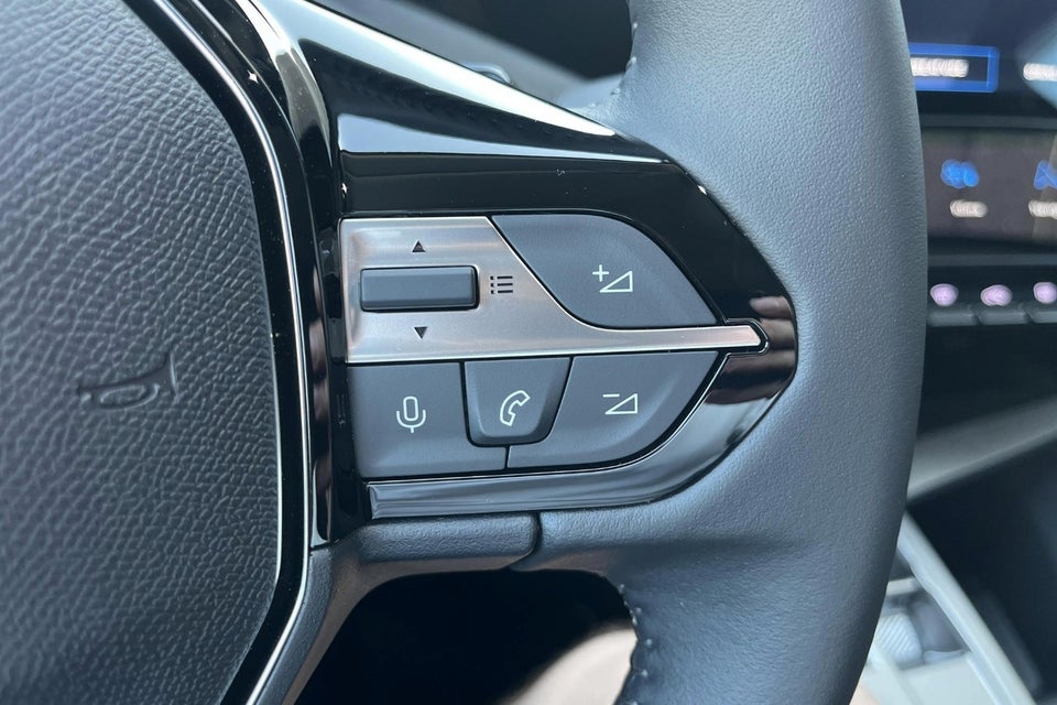 Peugeot e-408 58 Allure 5d