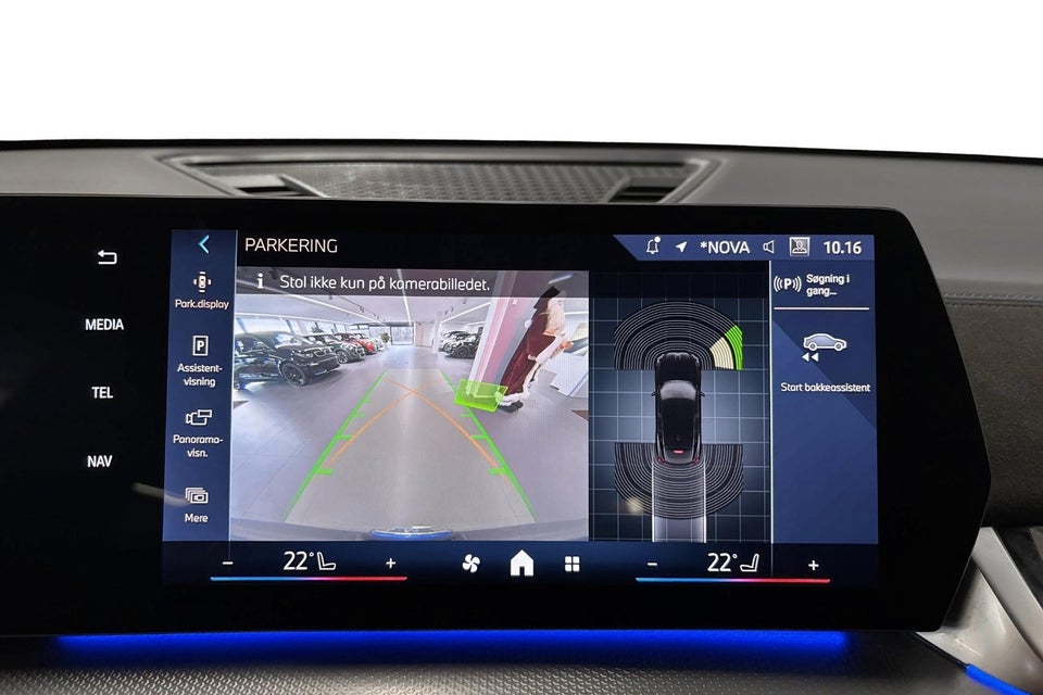 BMW iX2 eDrive20 M-Sport 5d