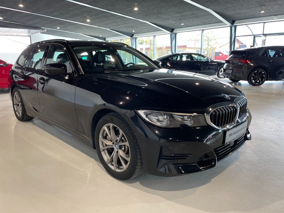 BMW 330e 2,0 Touring Sport Line aut. 5d