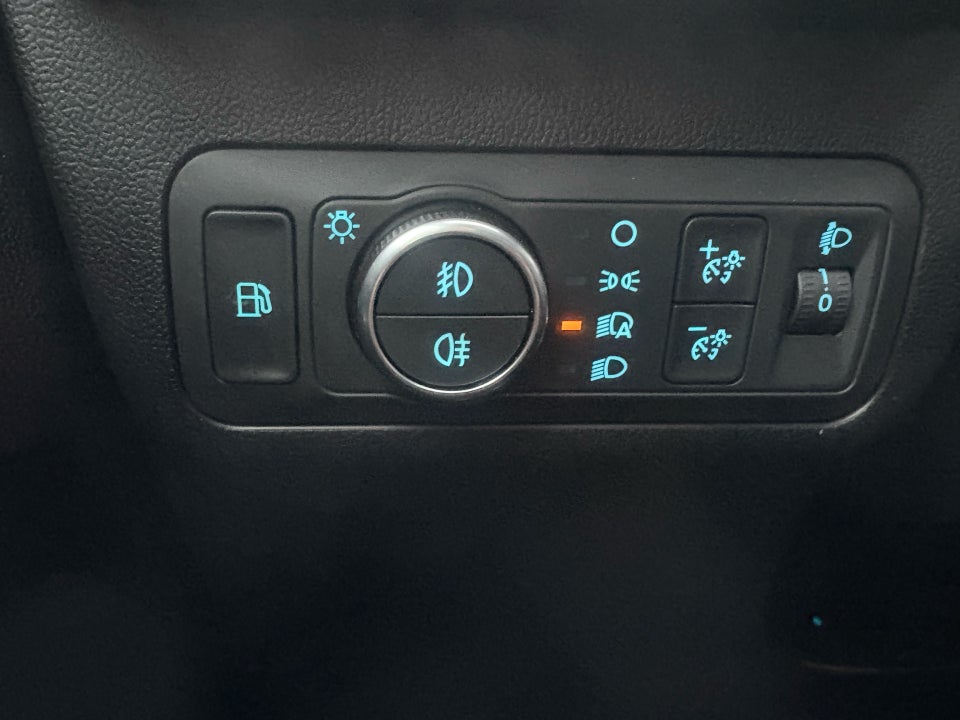 Ford Kuga 2,5 PHEV Titanium CVT 5d