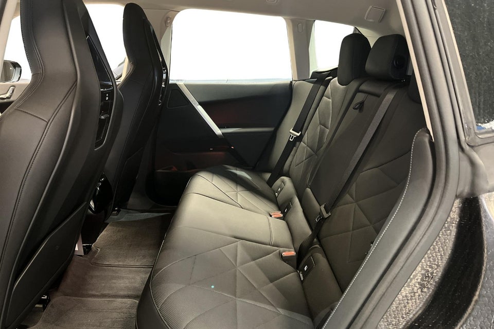 BMW iX xDrive40 Sport 5d