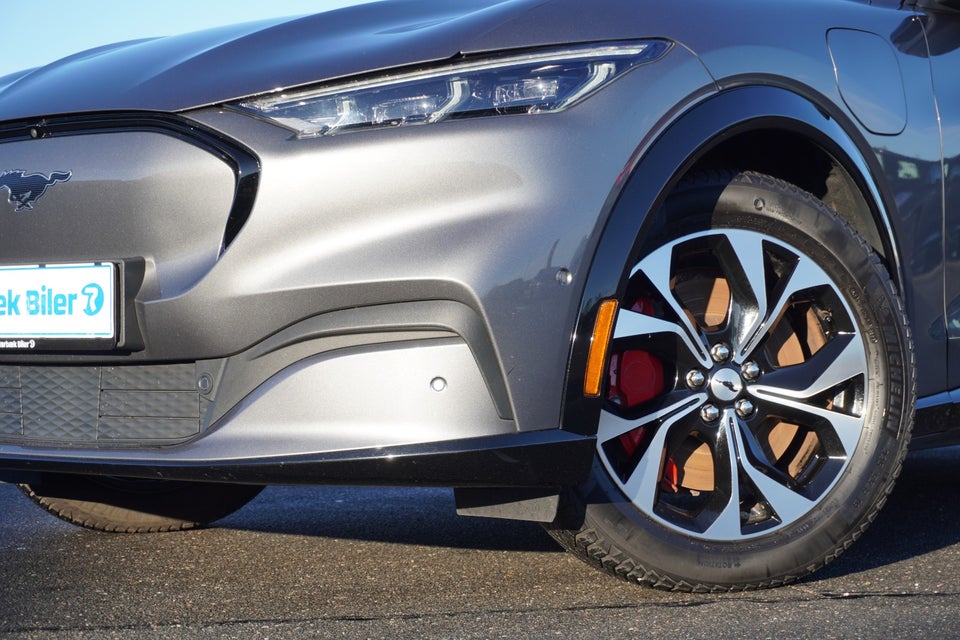 Ford Mustang Mach-E 98 Premium Extended Range 5d