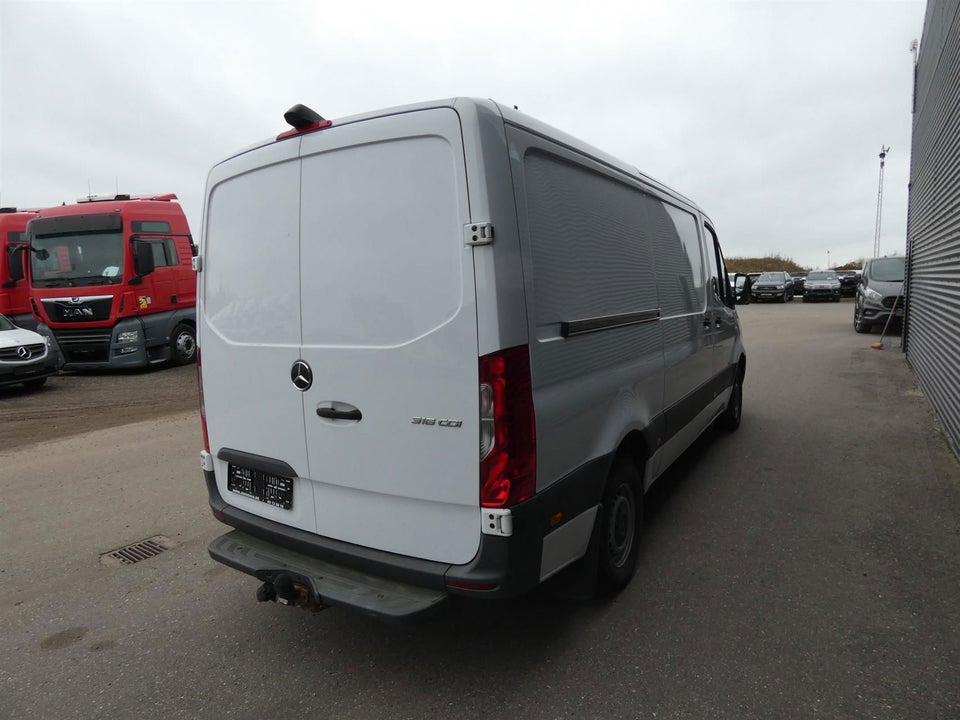 Mercedes Sprinter 316 2,2 CDi A2 Kassevogn RWD