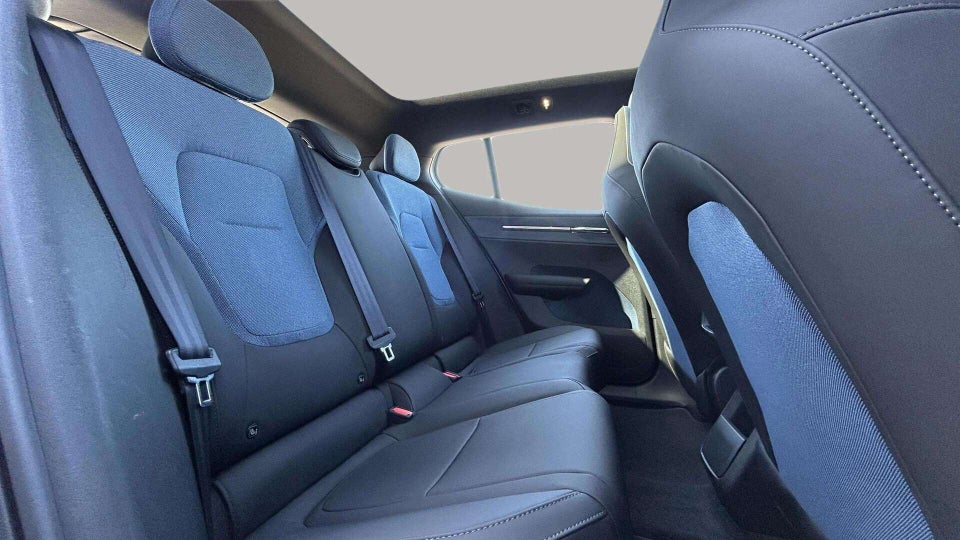 Volvo EX30 Extended Range Ultra 5d