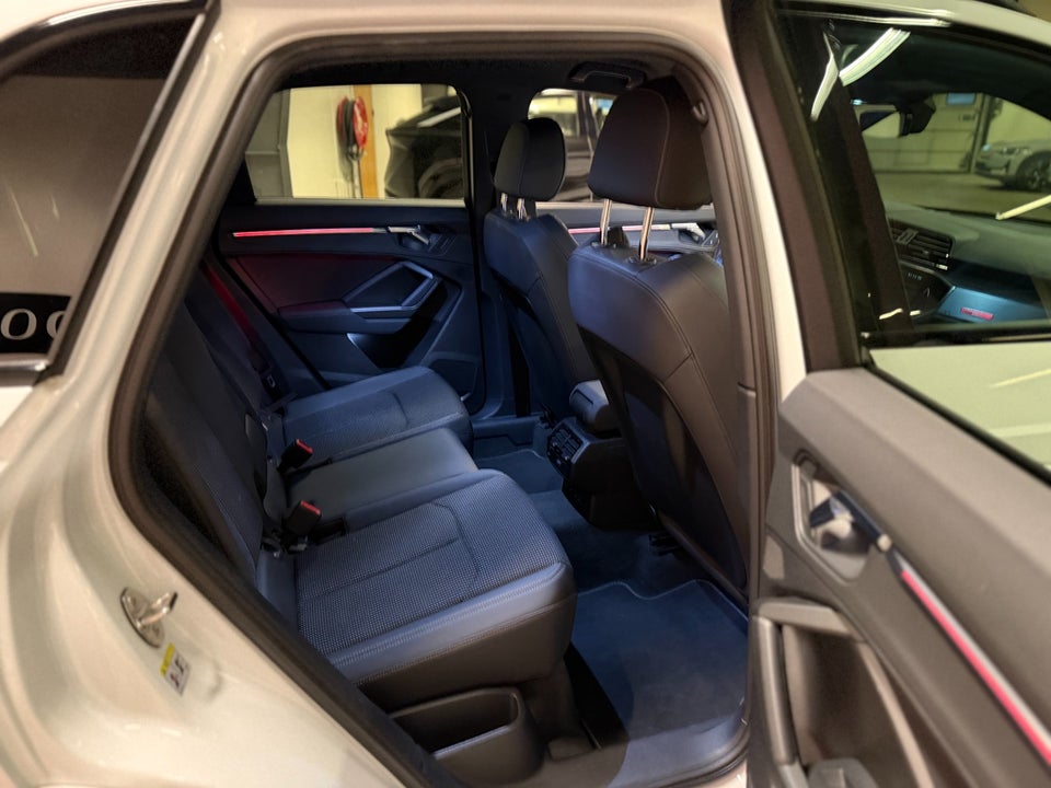 Audi Q3 45 TFSi e S-line plus S-tr. 5d