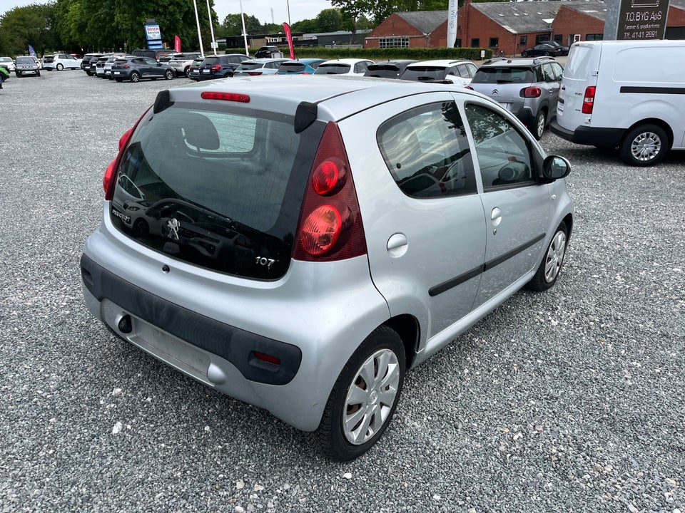 Peugeot 107 1,0 Active 5d