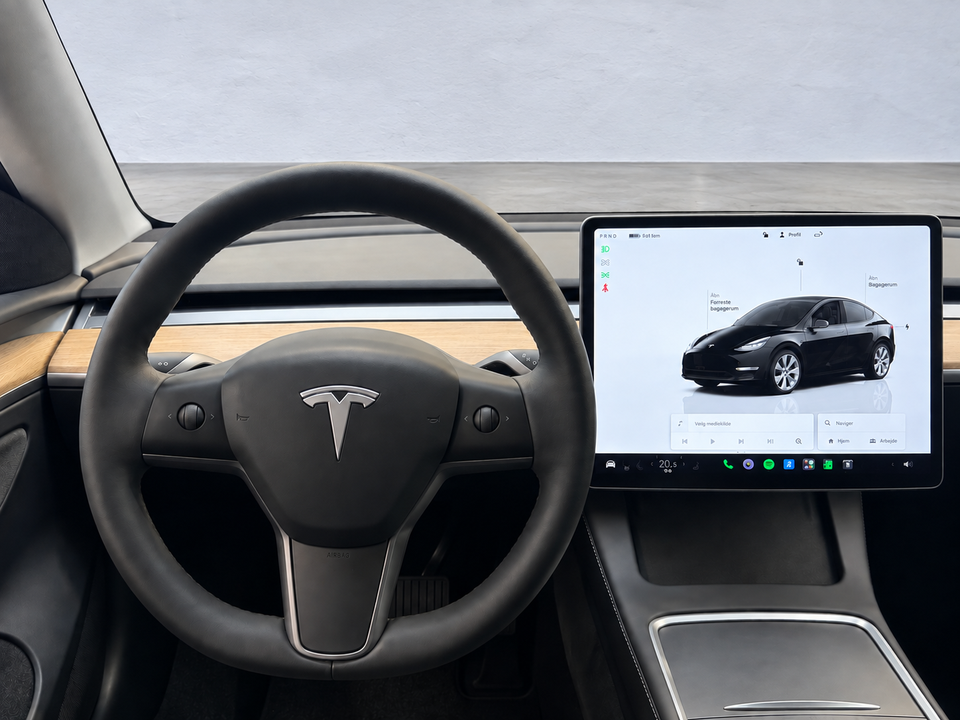 Tesla Model Y Long Range AWD 5d