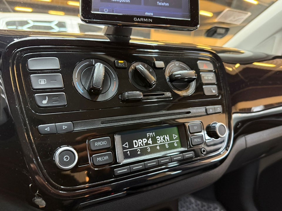 VW Up! 1,0 75 Move Up! ASG 5d