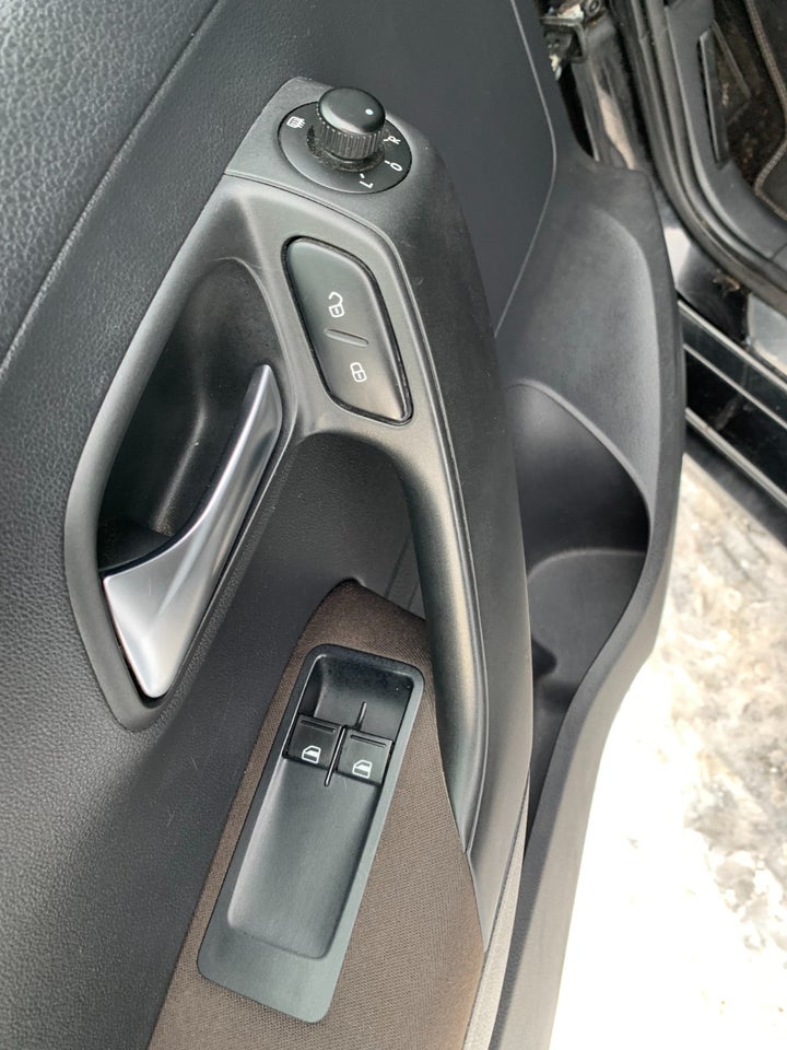 VW Polo 1,4 Style 5d