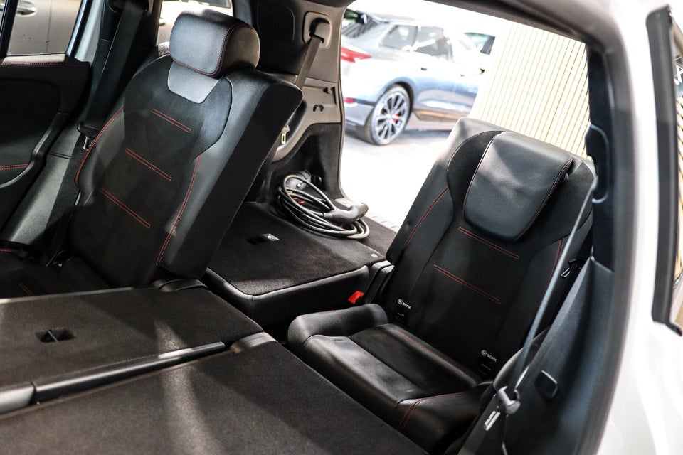 Mercedes EQB250+ AMG Line Advance Plus 7prs 5d