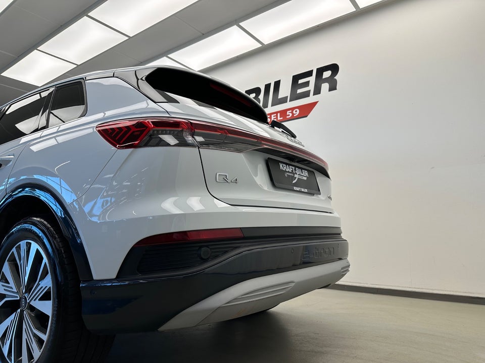 Audi Q4 e-tron 45 Progress 5d