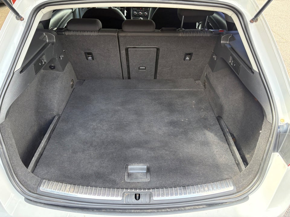 Seat Leon 1,6 TDi 105 Style 5d