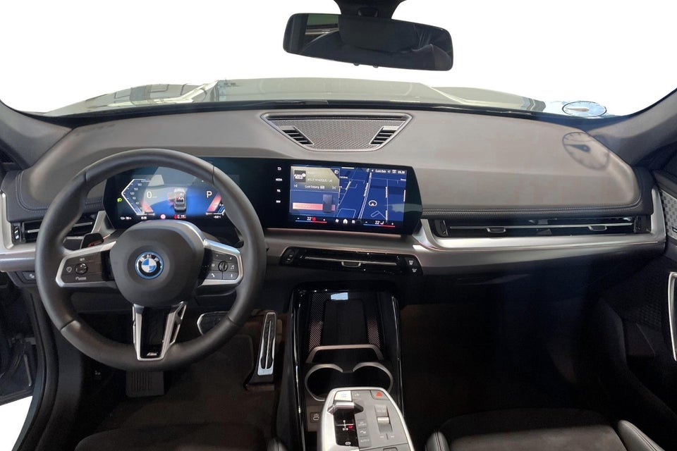 BMW iX1 eDrive20 M-Sport Pro 5d