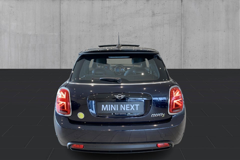 MINI Cooper SE Maximise 3d