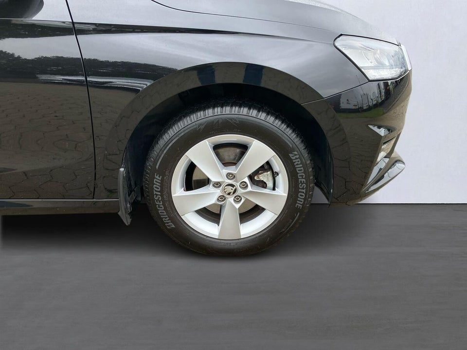 Skoda Fabia 1,0 TSi 110 Selection DSG 5d