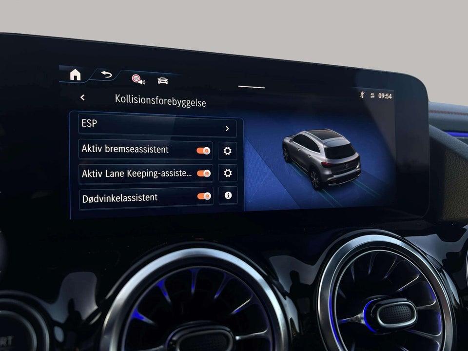 Mercedes EQA250+ AMG Line Advance Plus 5d