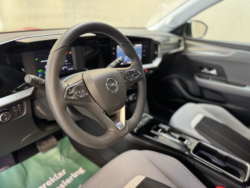 Opel Mokka-e 50 Elegance 5d