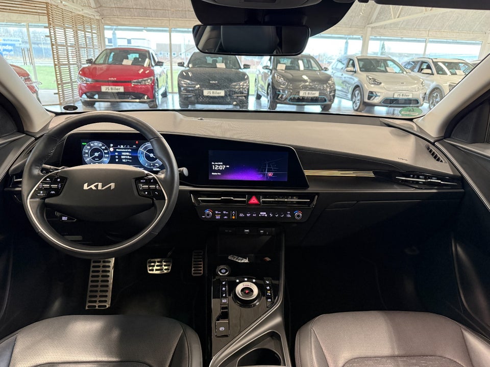 Kia Niro 64 EV Upgrade 5d