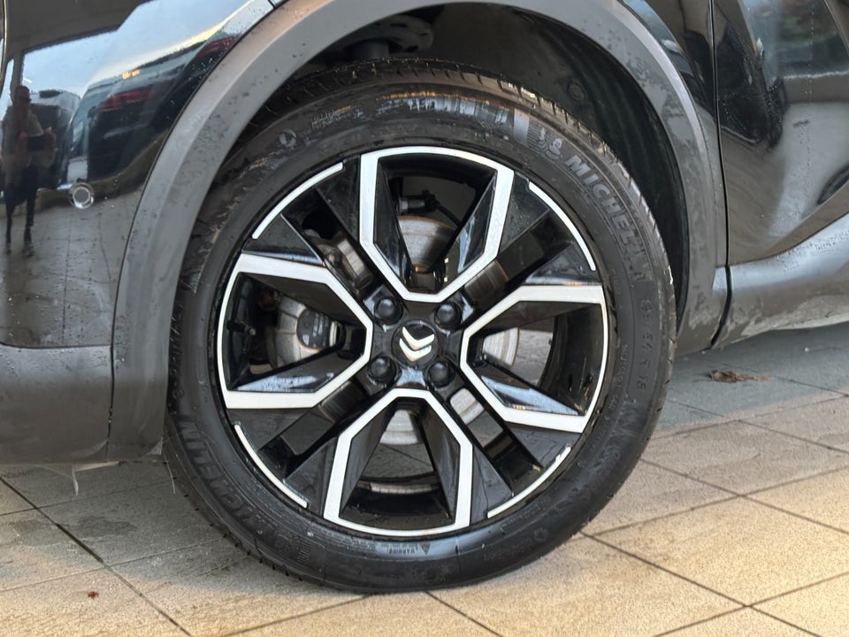 Citroën ë-C4 X 50 Shine 4d