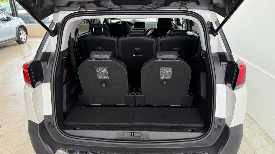 Peugeot 5008 1,2 e-THP 130 Allure 7prs 5d
