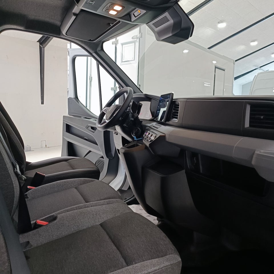 Renault Master V T33 2,0 dCi 150 L2H2 Kassevogn Tekno aut.