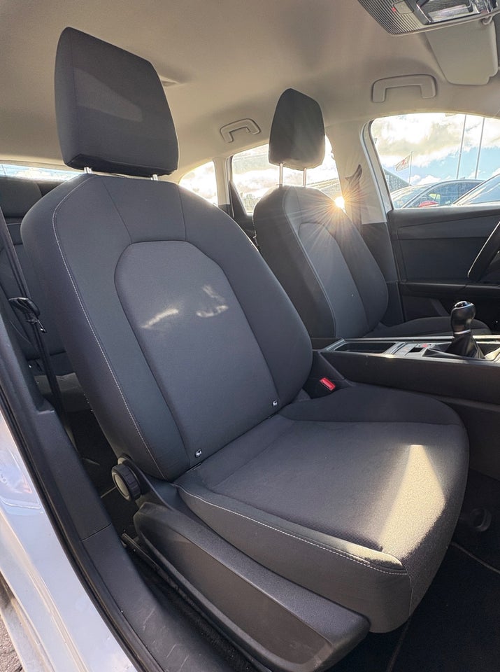 Seat Leon 1,0 TSi 90 Reference Sportstourer 5d