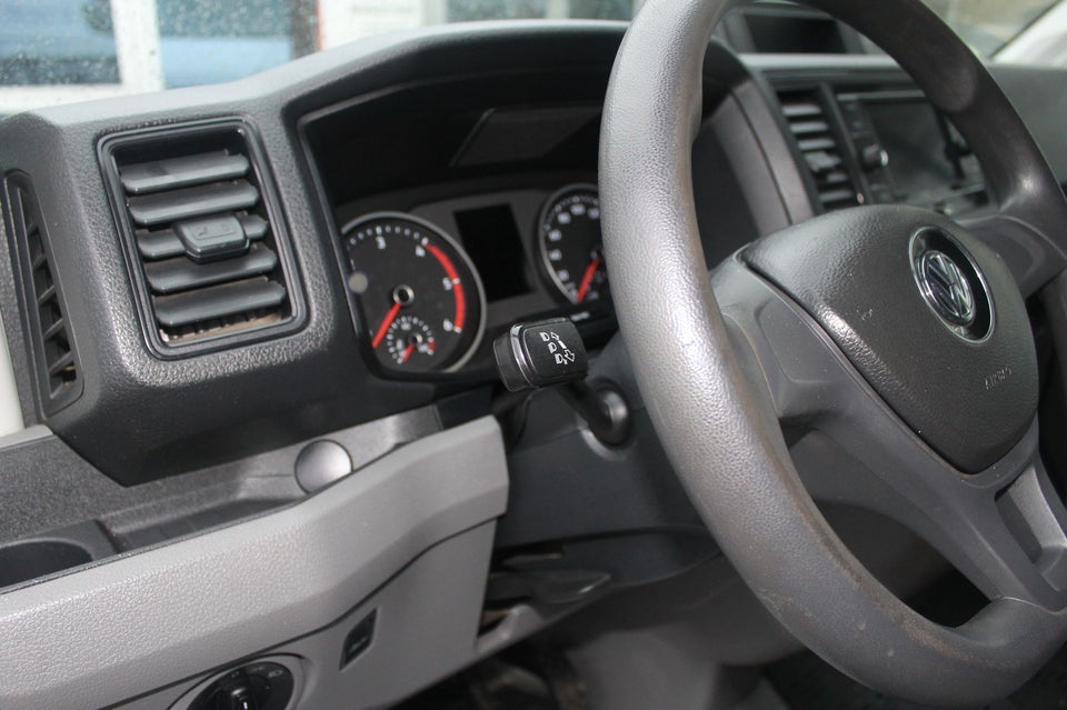 VW Crafter 35 2,0 TDi 177 Kassevogn L3H3