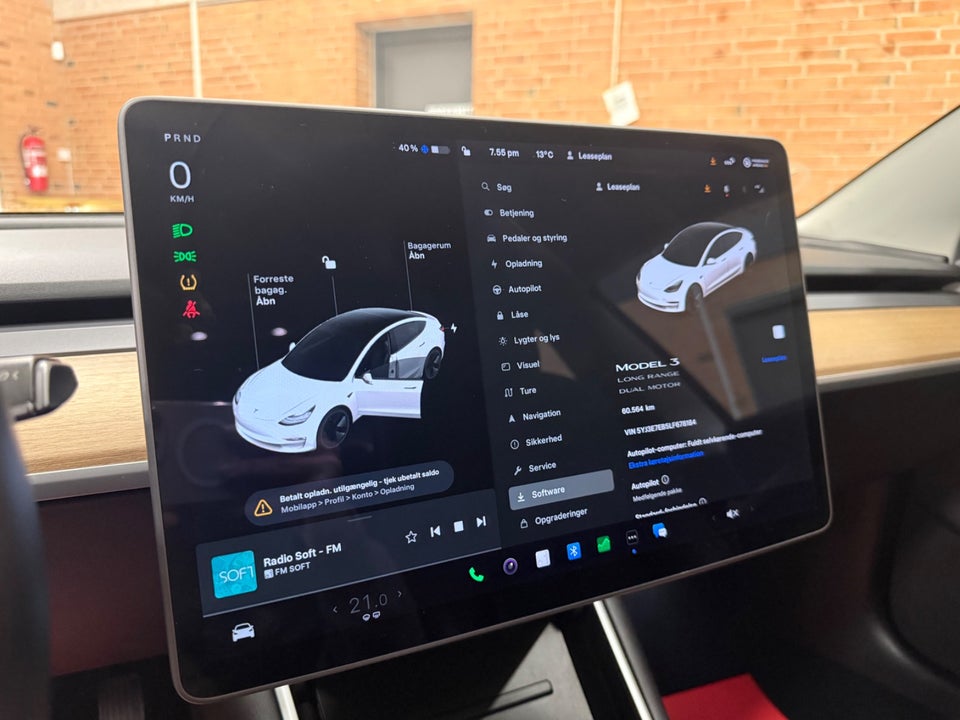Tesla Model 3 Long Range AWD 4d