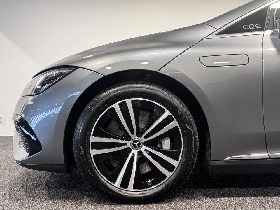 Mercedes EQE300 4d