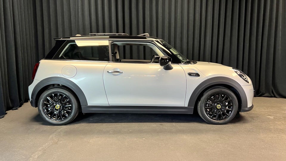 MINI Cooper SE Camden Edition 3d