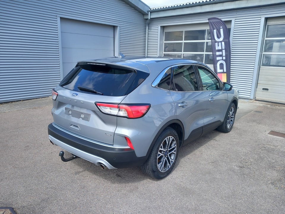 Ford Kuga 2,5 PHEV Titanium X CVT 5d