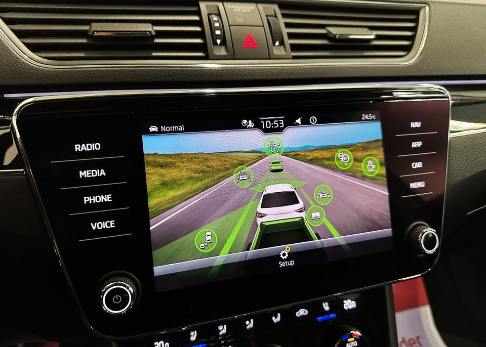 Skoda Superb 1,4 TSi iV Laurin & Klement Combi DSG 5d