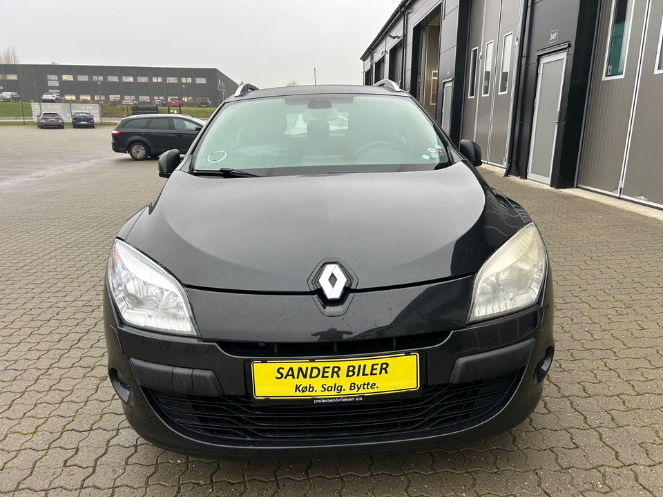 Renault Megane III 1,9 dCi 130 Expression Sport Tourer 5d