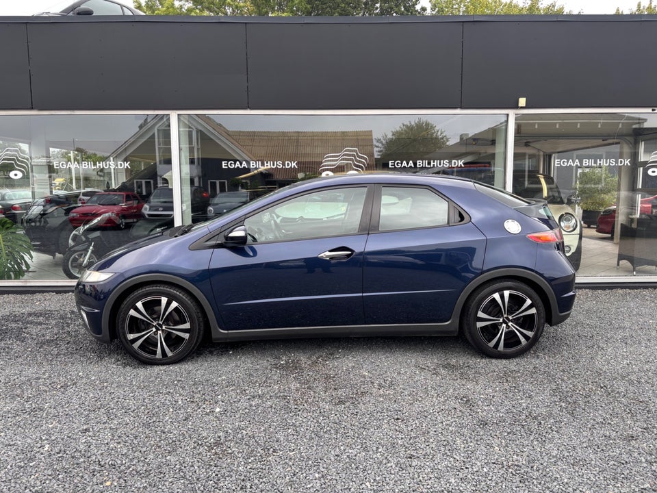 Honda Civic 1,8 Sport i-Shift 5d