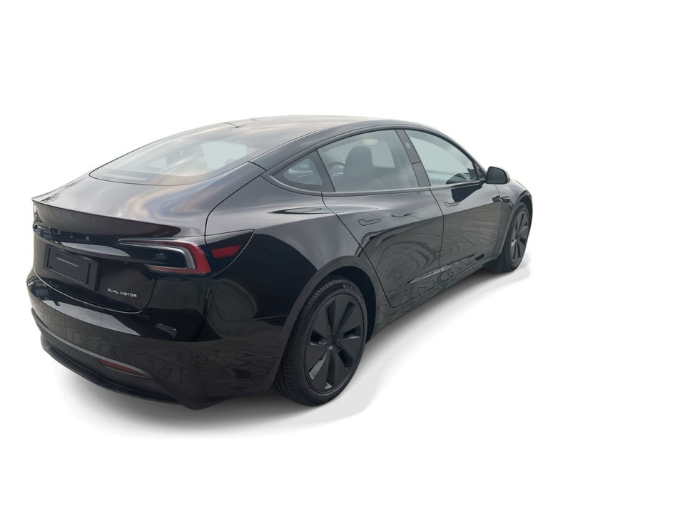 Tesla Model 3 Long Range AWD 4d