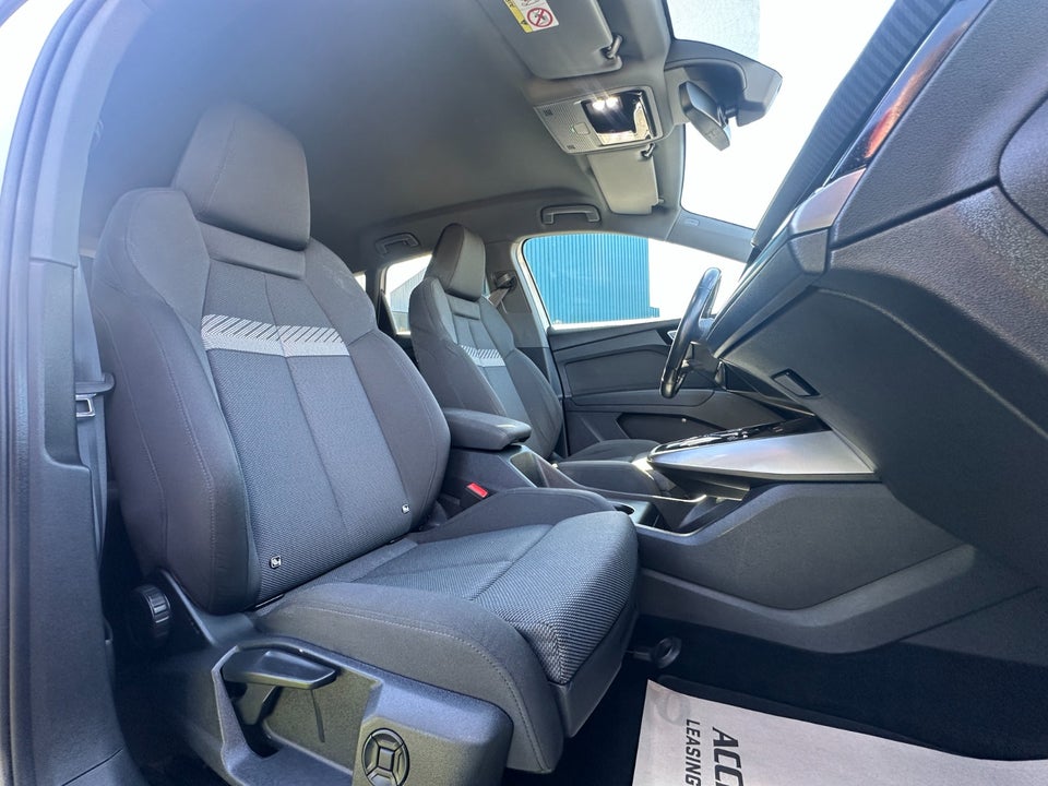 Audi Q4 e-tron 40 S-line 5d