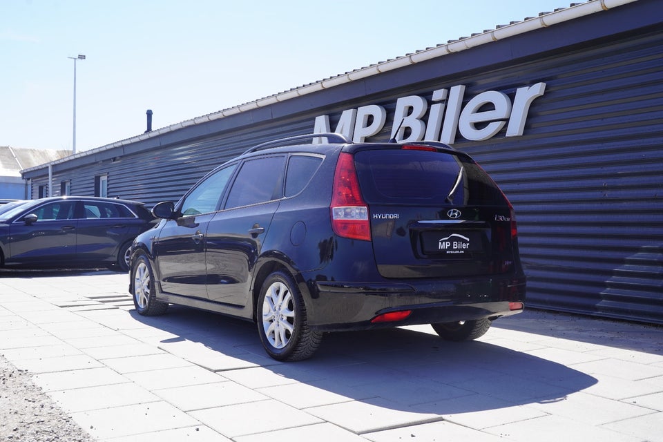 Hyundai i30 1,6 CRDi 90 Classic CW 5d