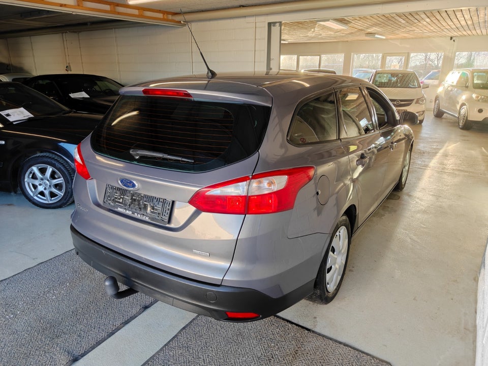 Ford Focus 1,6 TDCi 95 Edition stc. 5d