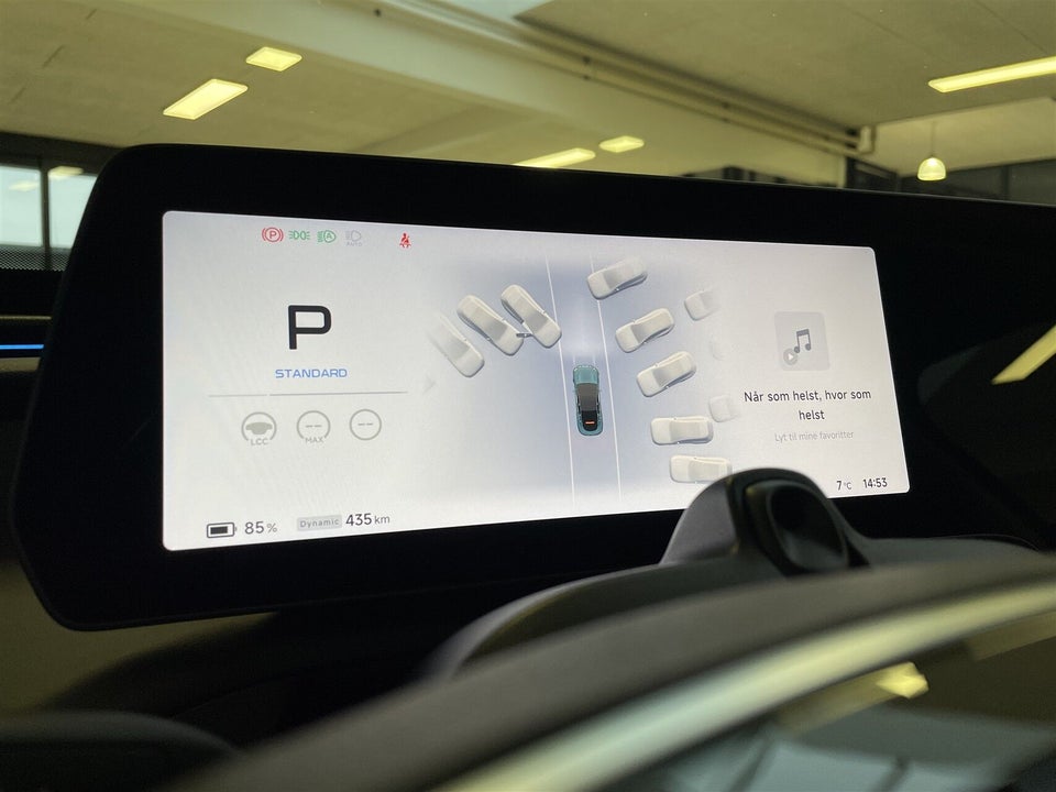 Xpeng P7 Long Range 4d