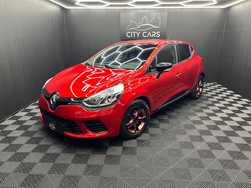 Renault Clio IV 1,5 dCi 75 Expression 5d