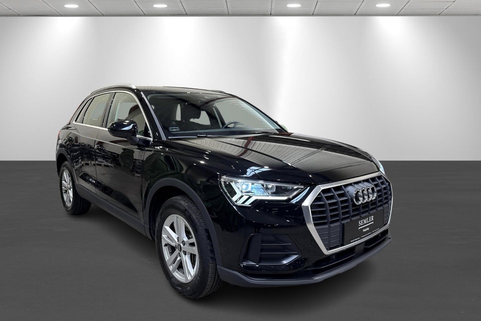 Audi Q3 45 TFSi e Attitude+ S-tr. 5d