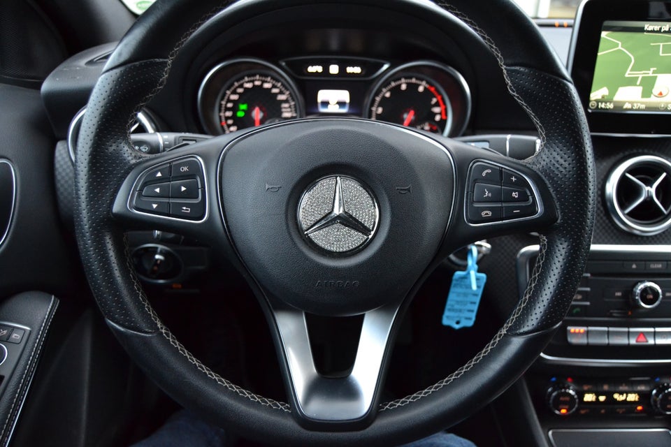 Mercedes A200 1,6 Urban aut. 5d