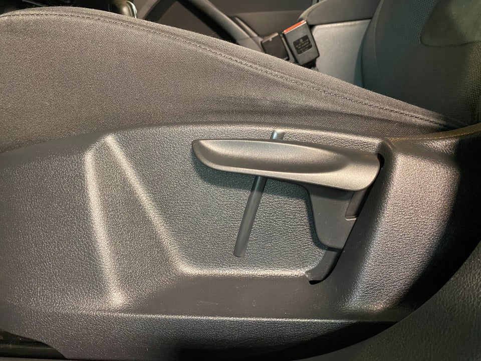 VW Tiguan 2,0 TDi 140 Sport & Style DSG 4Motion 5d