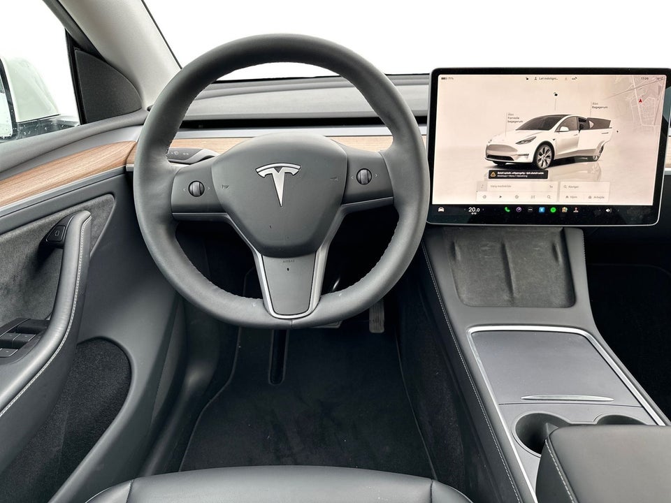 Tesla Model Y Long Range AWD 5d