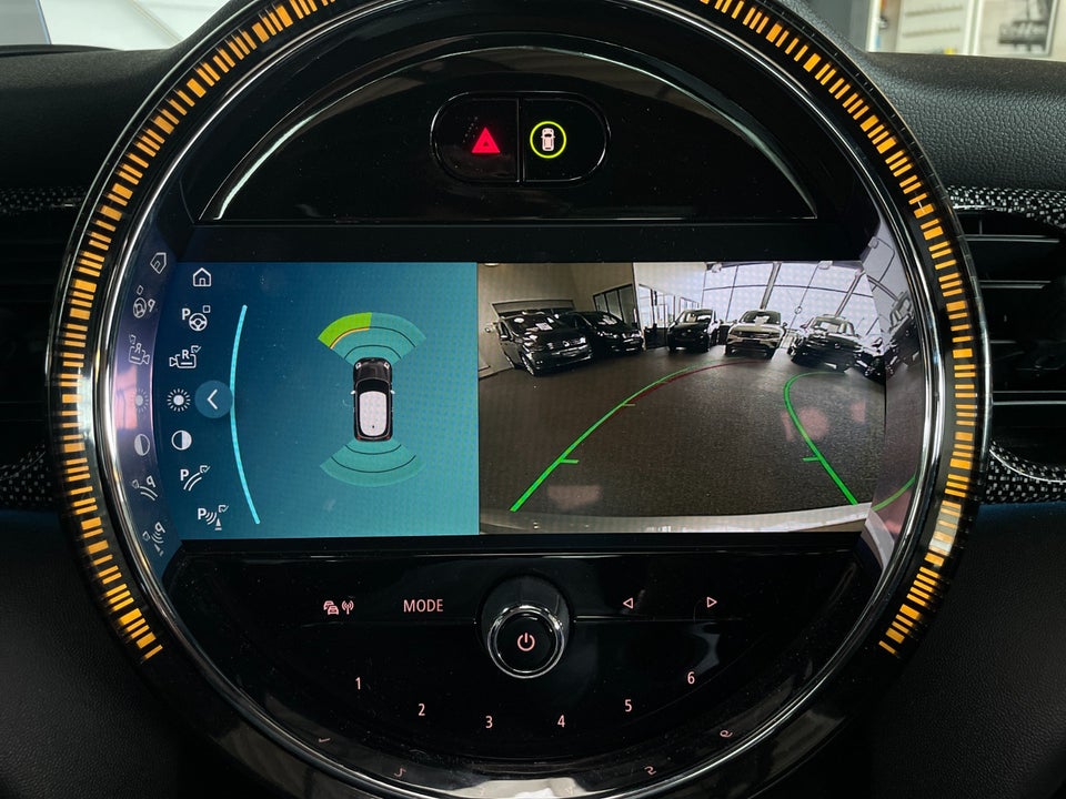 MINI Cooper SE Maximise 3d