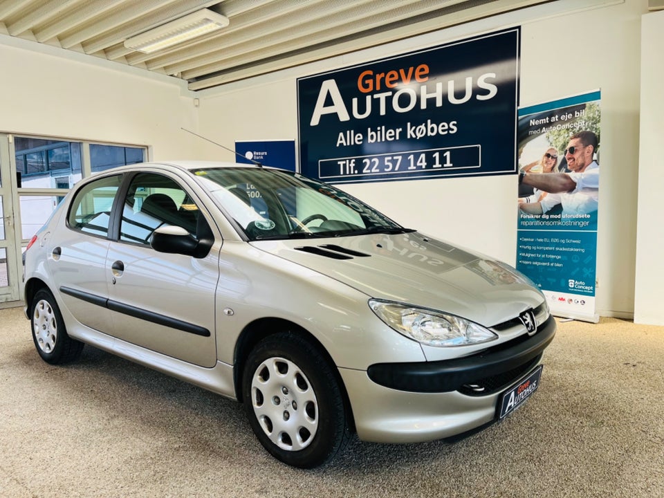 Peugeot 206 1,4 XR 5d