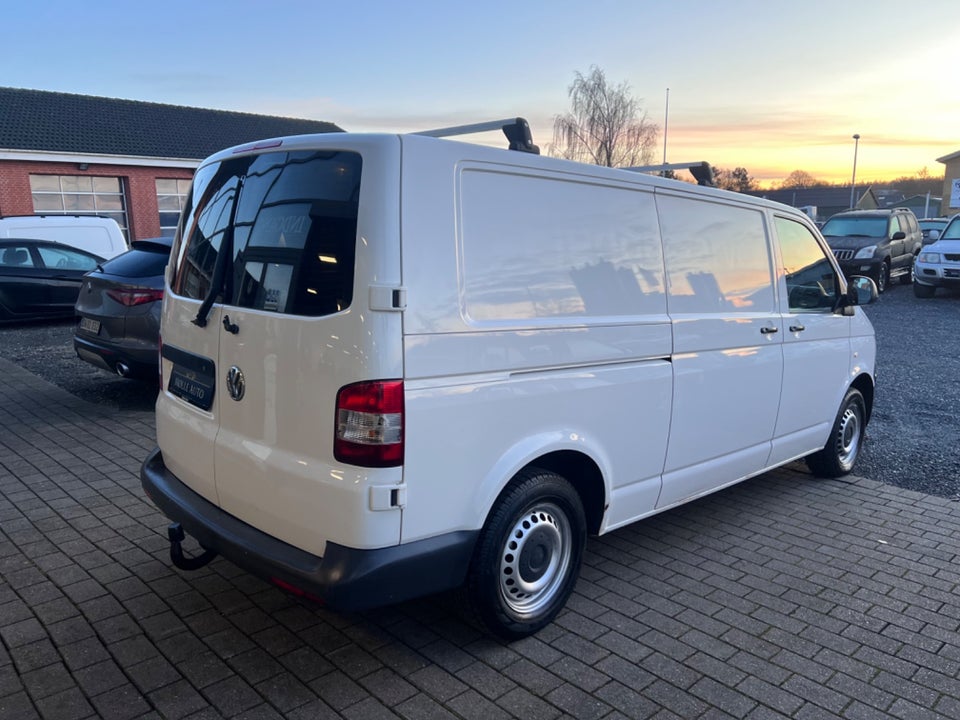 VW Transporter 2,0 TDi 140 Kombi lang DSG 4d