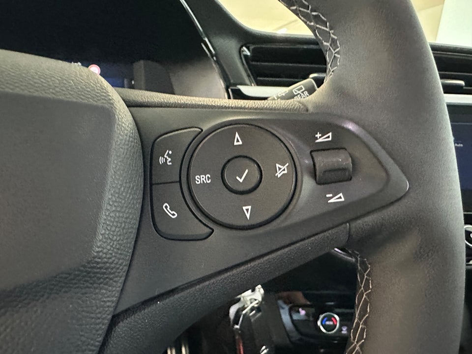 Opel Corsa 1,2 Sport 5d