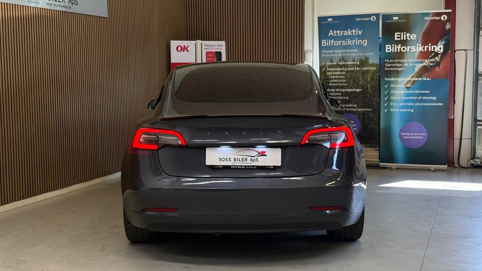 Tesla Model 3 Long Range RWD 4d