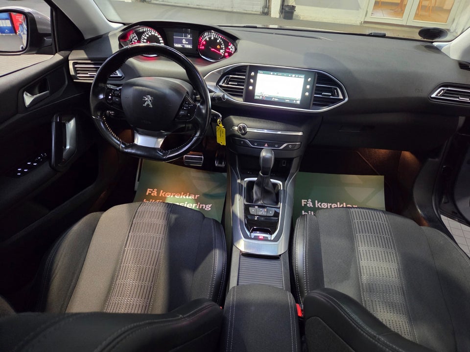 Peugeot 308 1,6 BlueHDi 120 Allure Sky SW EAT6 5d